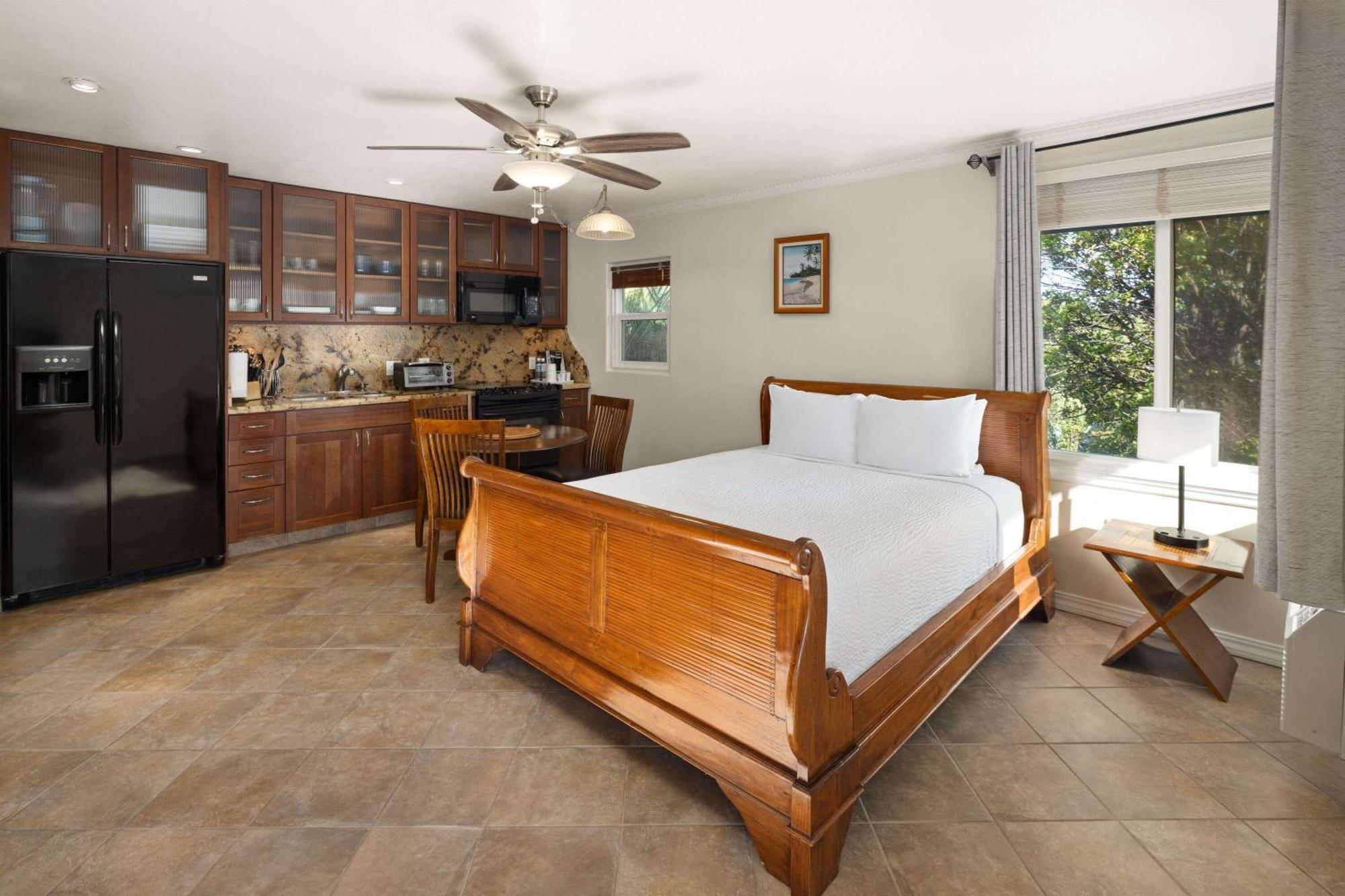 Days Inn By Wyndham Maui Oceanfront Wailea Kültér fotó